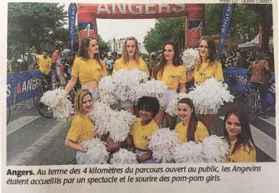 Les Cheers up sur le Tour de France à Angers